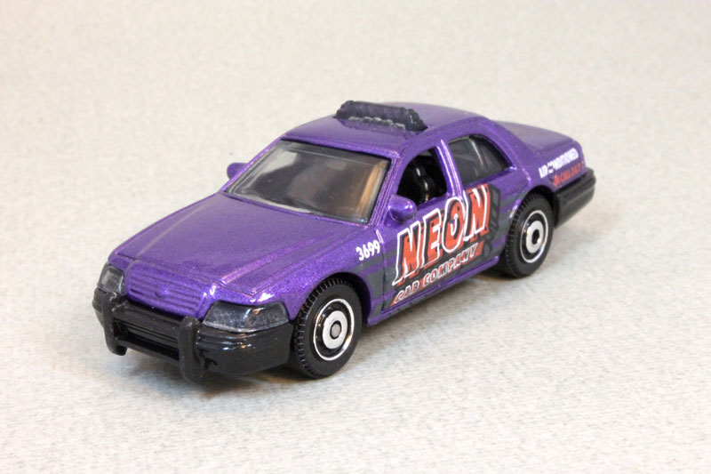 matchbox 2006 ford crown victoria