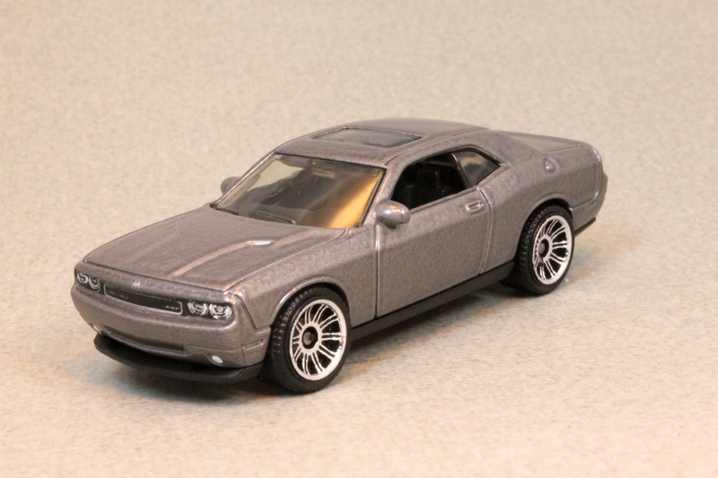 matchbox dodge challenger srt8