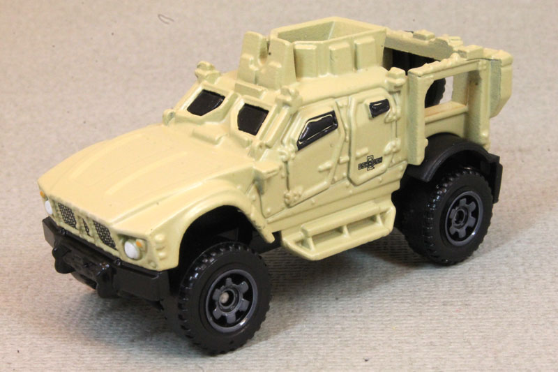 New 2020 Matchbox Case D OshKosh Defense ATV MBX Jungle 